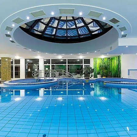 Napfeny Otel 3*